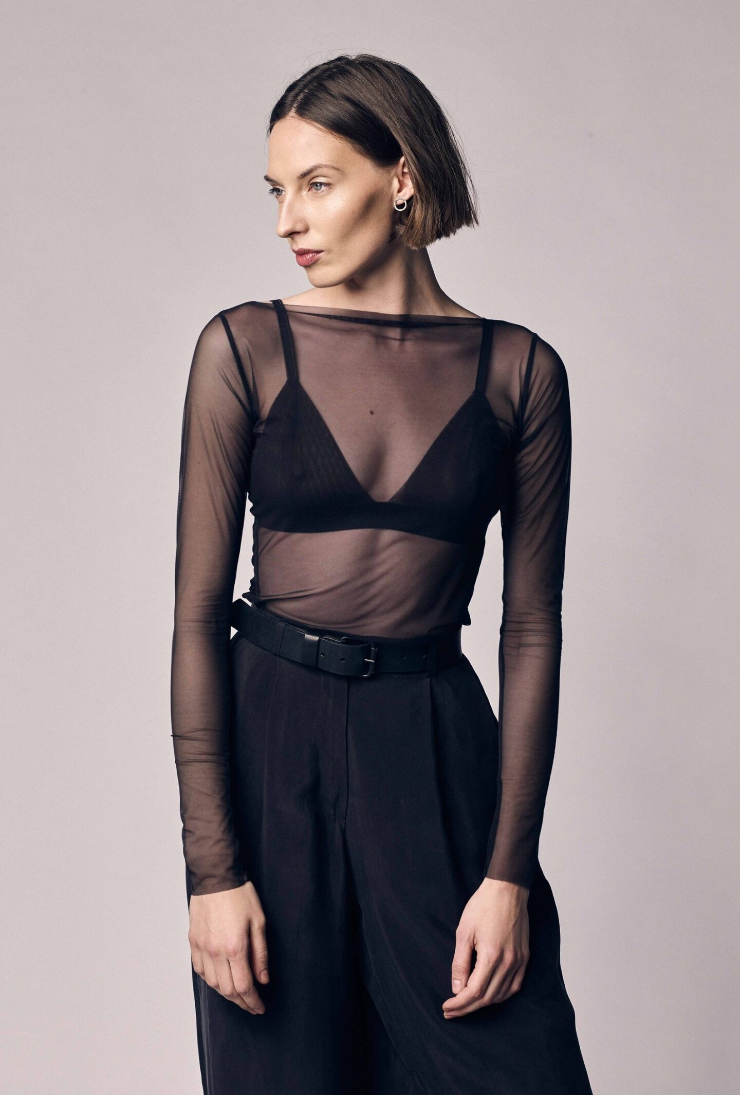 11 Best Minimalist Fashion Online Stores that You'll Obsess Over PIXIE Won’t Play