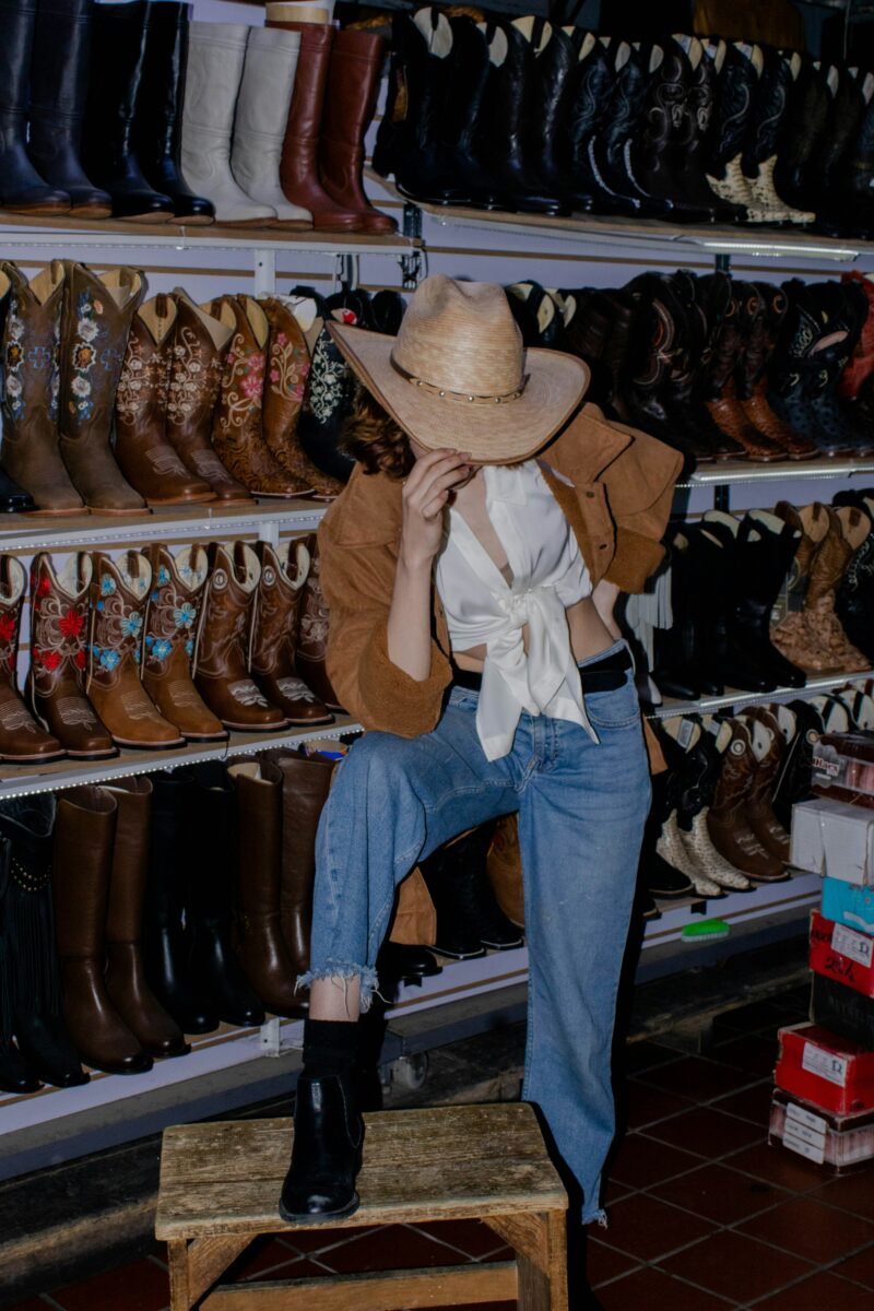6 Trendy Cowgirl Outfits You’ll Want to Rock!